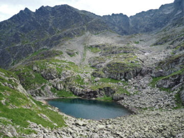 Zamarzły Staw Gąsienicowy