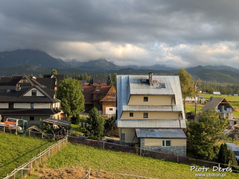 Widok na Tatry z pokoju U Gawlaka