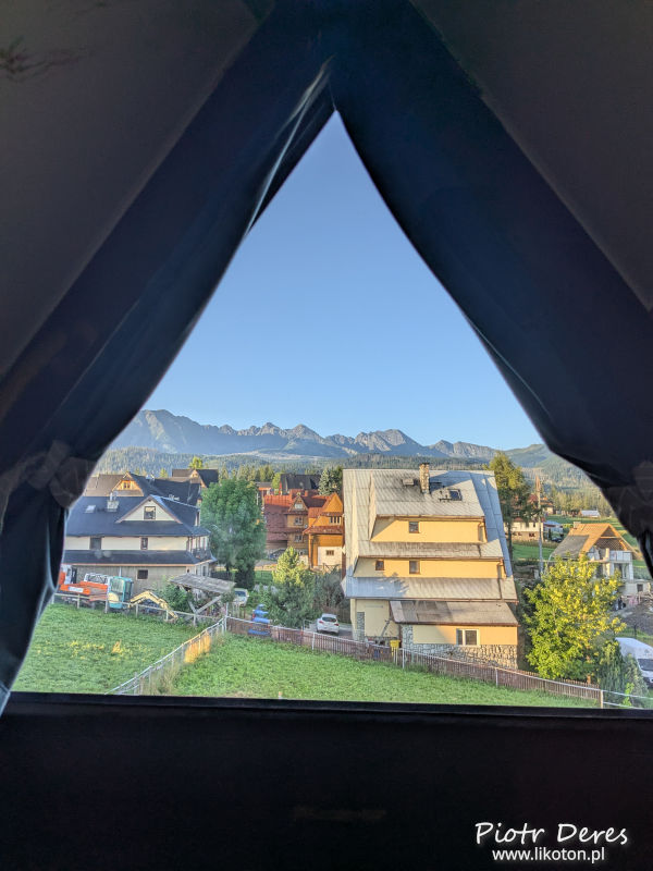 Widok na Tatry z pokoju U Gawlaka