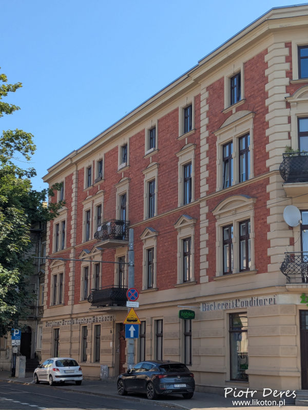Toruń Kamienica z napisami po niemiecku